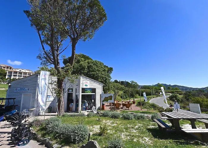 Apartment Le Village - B1 331 By Interhome Saint-Raphaël