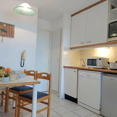 Village Cap Esterel - Le Village-19 By Interhome